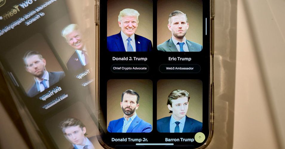 Trumpworld is fighting for "official" encryption