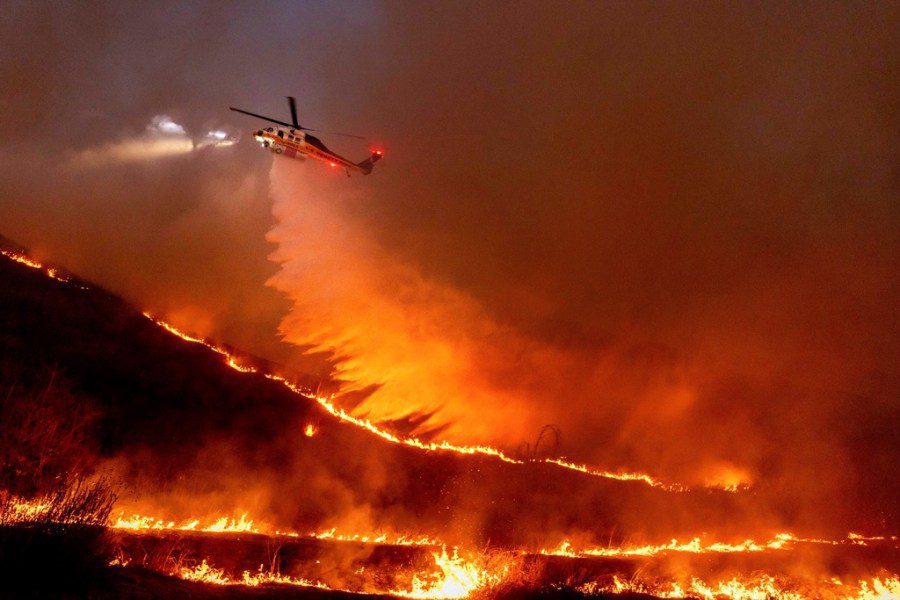 La's reaction to fatal forest fires slowed down by lack of staff, delayed warnings: report
