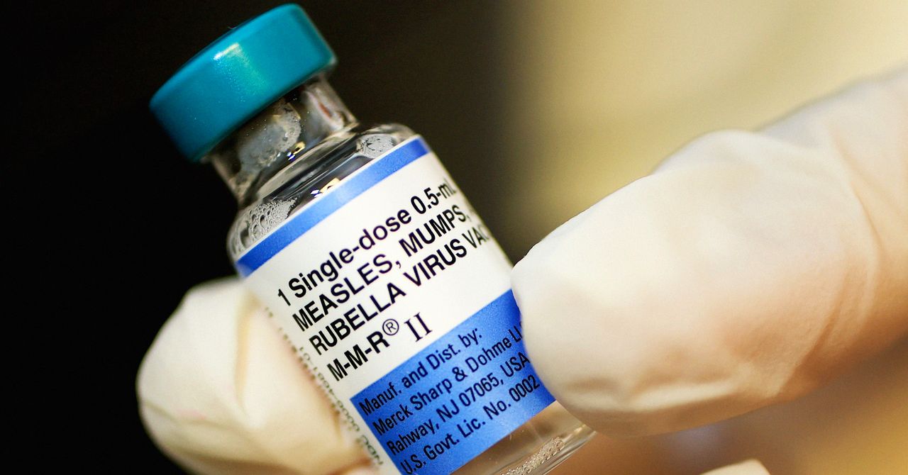 Panel stacked by RFK JR. Recommend delaying the immunization of the MMRV