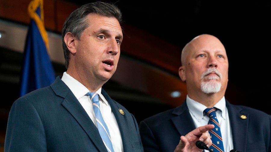 The legislature reveals non -partisan measures to prohibit the stock trading by congress membrane