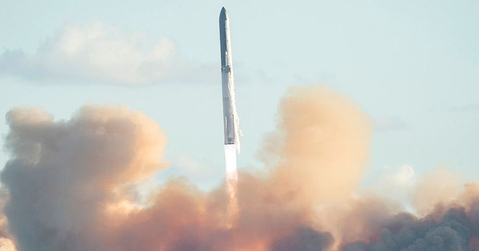 SpaceX's second-generation spacecraft completes near-perfect test flight