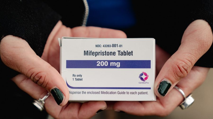 FDA outlines new generic abortion drugs and elicits conservative anger